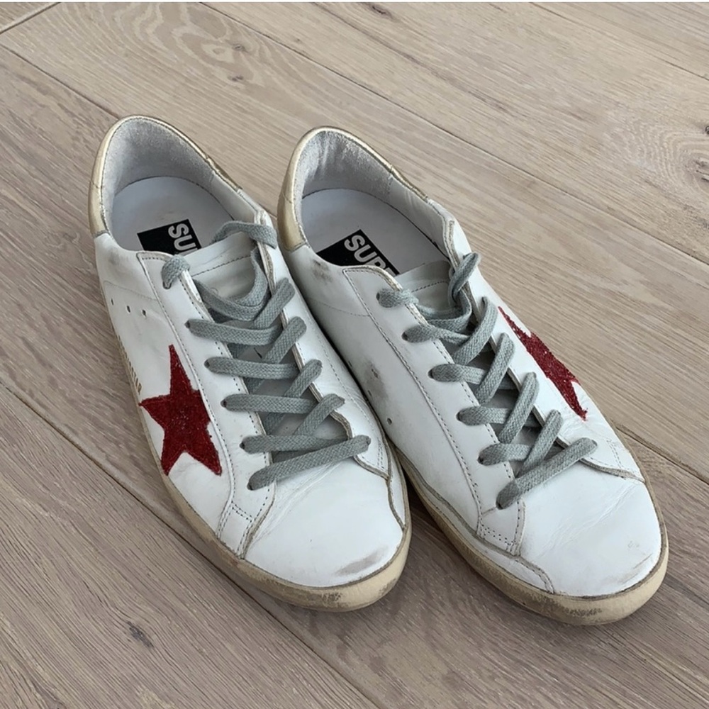 Golden Goose Superstars